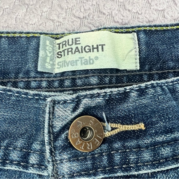 SilverTab Levi’s Vintage True Straight Light-Medium Wash Faded Button Fly Jeans - Picture 6 of 9
